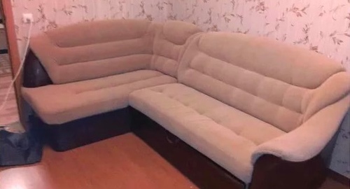 Перетяжка углового дивана. Светлоград